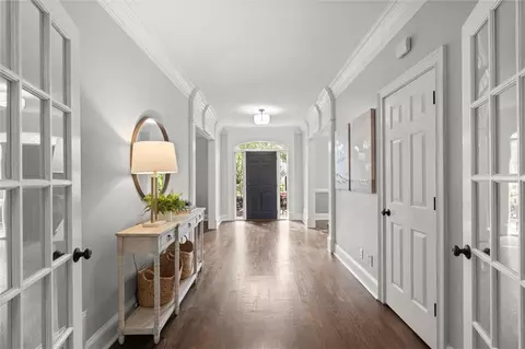 100 Barnard Pl, Atlanta, GA 30328