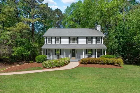 2731 Old Coach Rd, Duluth, GA 30096