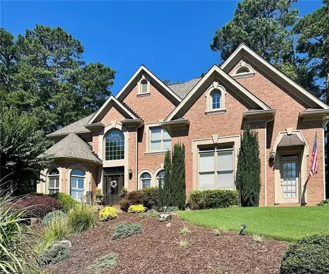 545 Hickory Oaks Ct, Milton, GA 30004