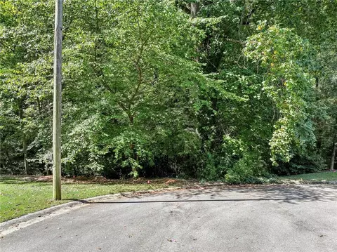 1736 Seneca Ct SE, Smyrna, GA 30080