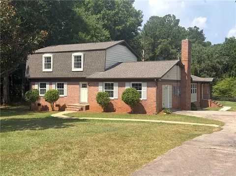 309 Sivell Rd, Lagrange, GA 30241 photo 2
