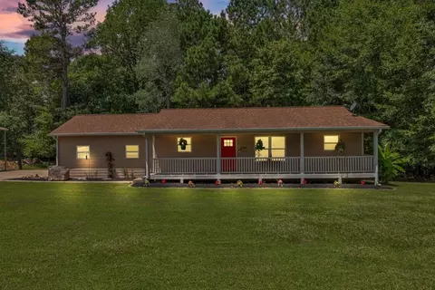 4625 Ben Hill Dr, Oakwood, GA 30566