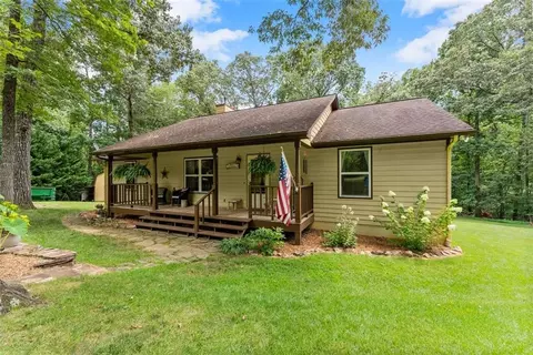 758 Sutton Mill Rd, Clarkesville, GA 30523
