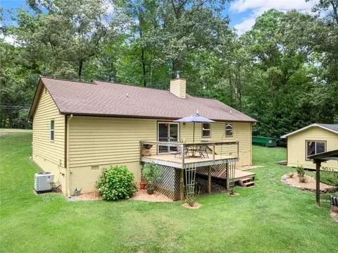 Exterior - 758 Sutton Mill Rd, Clarkesville, GA 30523 photo 9 of 11