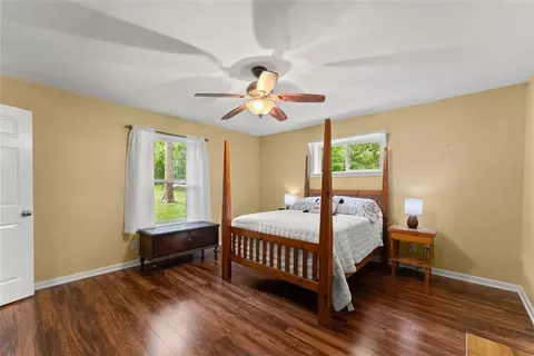 Bedroom - 758 Sutton Mill Rd, Clarkesville, GA 30523 photo 4 of 4