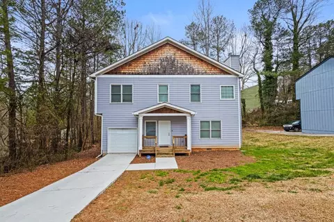 6945 Merrywood Dr, Fairburn, GA 30213