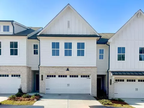 2407 Malster Ln, Lawrenceville, GA 30043