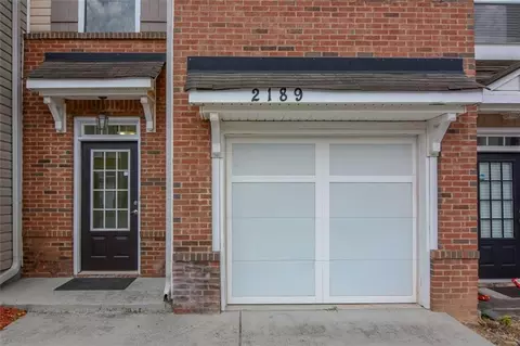 2189 Executive Dr, Duluth, GA 30096 photo 2
