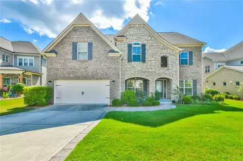 580 La Perla Dr, Sugar Hill, GA 30518