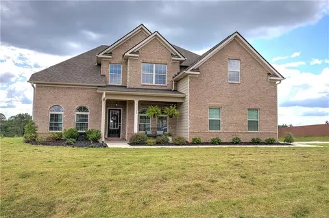 12 Killian Manor Dr, Adairsville, GA 30103