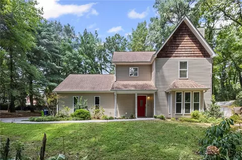 220 Oak St, Fayetteville, GA 30215