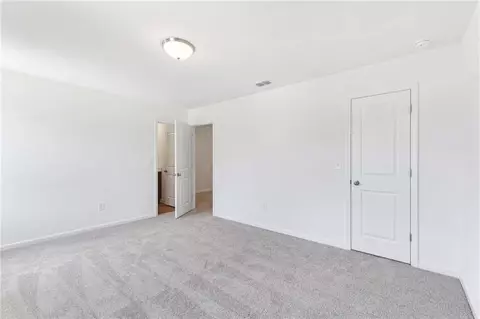 Bedroom - 402 Silverleaf Trl, Bethlehem, GA 30620 photo 6 of 6