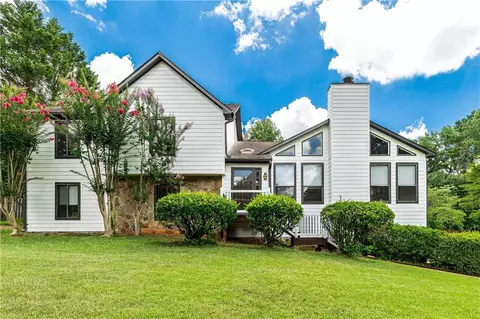1330 Taramore Dr, Suwanee, GA 30024