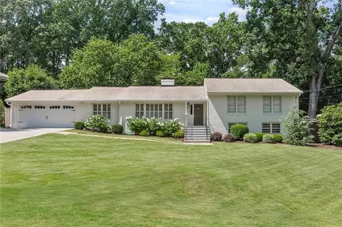 340 Forest Hills Dr, Atlanta, GA 30342