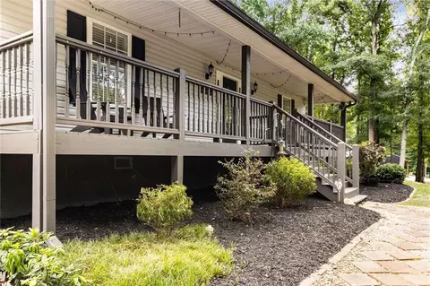 4375 Peckerwood Rd, Gillsville, GA 30543
