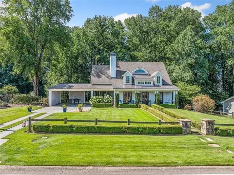 2975 Vaughan Dr, Cumming, GA 30041