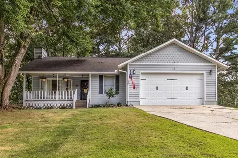 12 Popular Dr SE, Cartersville, GA 30121
