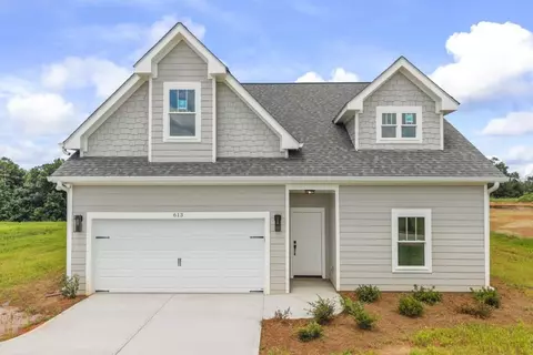 613 Racetrack Rd, Toccoa, GA 30577