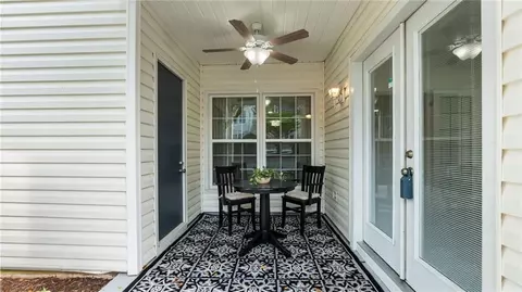 1017 Cannongate Xing SW, Marietta, GA 30064