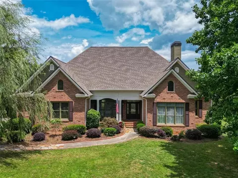 4501 Walking Stick Ln, Gainesville, GA 30506