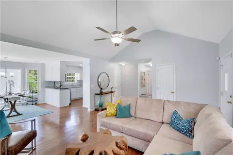 362 Mcgiboney Rd, Covington, GA 30016