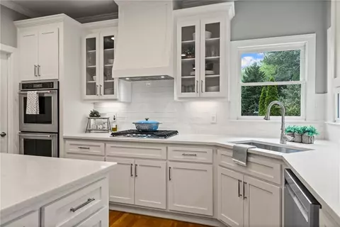1315 Woodland Trce, Cumming, GA 30041