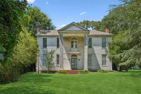 202 Fletcher St, Oxford, GA 30054