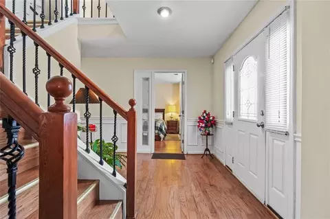 Entry Way - 977 Tara Bnd, Hampton, GA 30228 photo 2 of 4