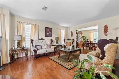 Living - 977 Tara Bnd, Hampton, GA 30228 photo 2 of 3