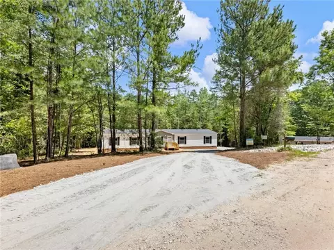 Exterior - 247 Cedar Ridge Dr, Commerce, GA 30530 photo 2 of 10