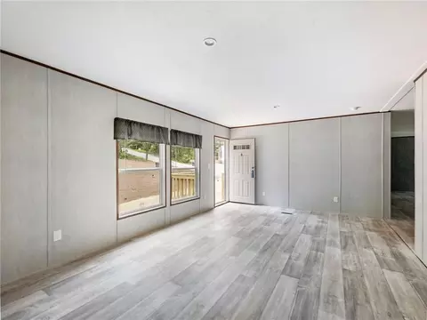 251 Cedar Ridge Dr, Commerce, GA 30530 photo 5