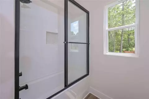 Bath - 191 Willow Leaf Dr, Buchanan, GA 30113 photo 4 of 4