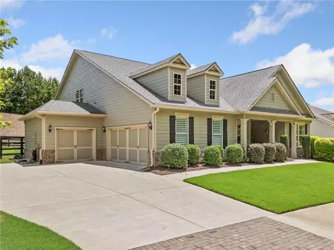 349 Carmichael Cir, Canton, GA 30115