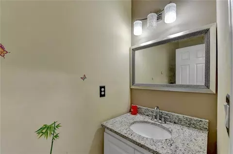 Bath - 4175 Fallbrook Dr, Duluth, GA 30096 photo 1 of 5