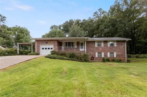 2995 Carrie Dr NW, Kennesaw, GA 30144