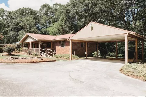 6163 Temple St, Lithia Springs, GA 30122