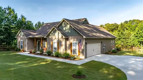294 Bethany St, Tallapoosa, GA 30176