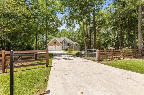 2336 Cross Creek Dr SW, Powder Springs, GA 30127
