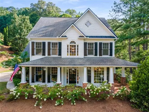 550 Vinings Springs Dr SE, Mableton, GA 30126