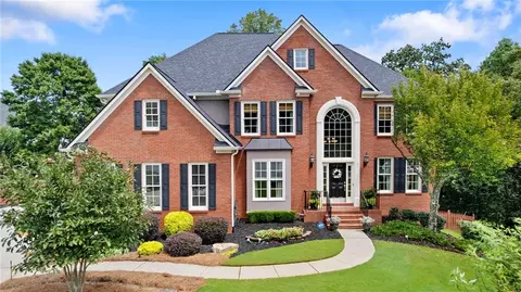 165 Fallen Leaf Ct, Alpharetta, GA 30005