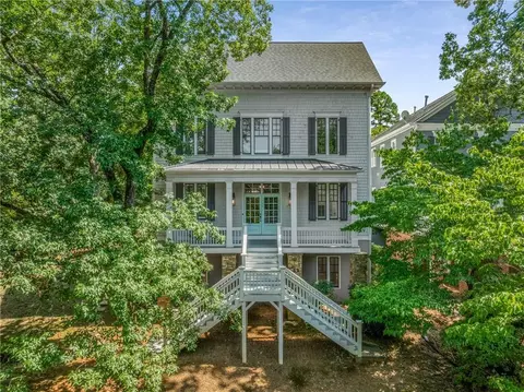 1558 Ridenour Pkwy NW, Kennesaw, GA 30152