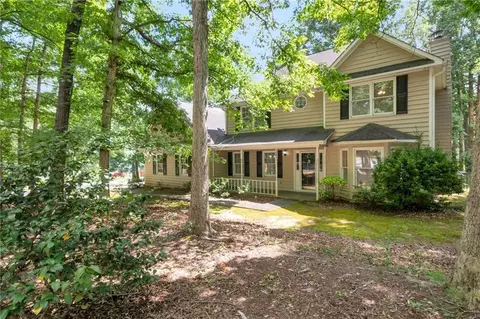 1091 To Lani Dr, Stone Mountain, GA 30083