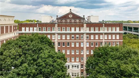 1327 Peachtree St NE #304, Atlanta, GA 30309