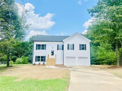 73 Dogwood Ln, Aragon, GA 30104