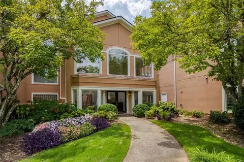 5310 Brooke Ridge Dr, Dunwoody, GA 30338