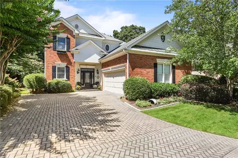 1048 Arbor Trce NE, Atlanta, GA 30319