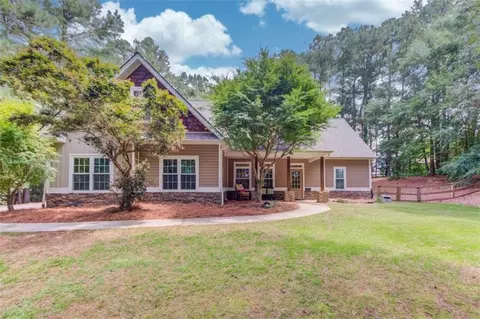 4503 Atha Cir, Loganville, GA 30052