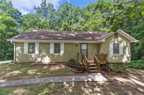 2202 Heath Dr, Ball Ground, GA 30107