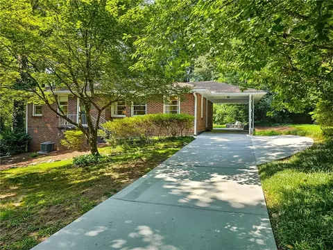 983 N Hills Dr, Decatur, GA 30033