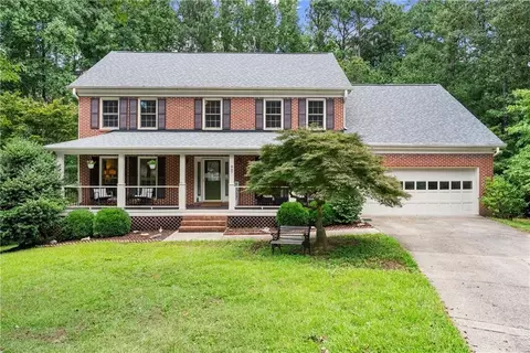 867 Pinbrook Dr, Lawrenceville, GA 30043